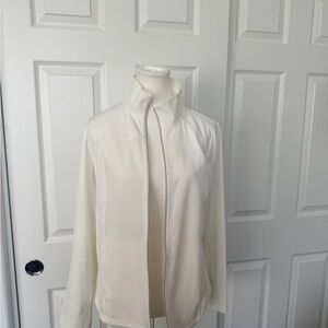 NWOT Chicos Zenergy Track Jacket - Sz 0